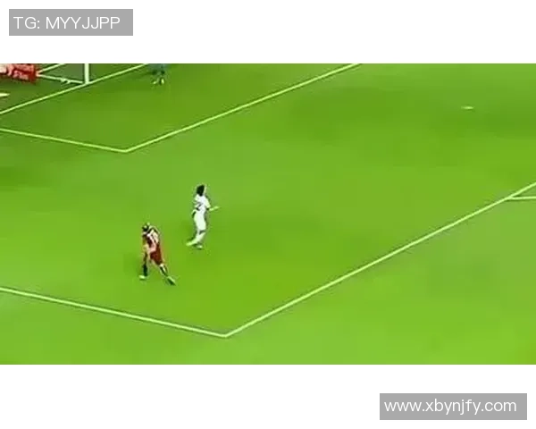 足球明星猝死现场奇迹复苏背后揭示的健康隐患与运动员心理压力